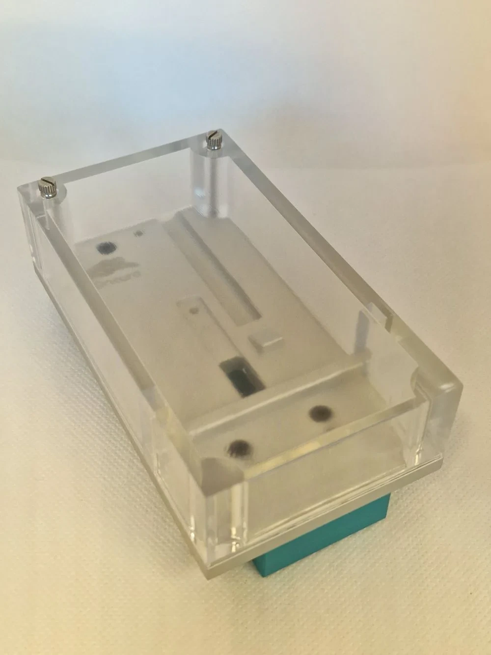 R2 storage & assembly case
