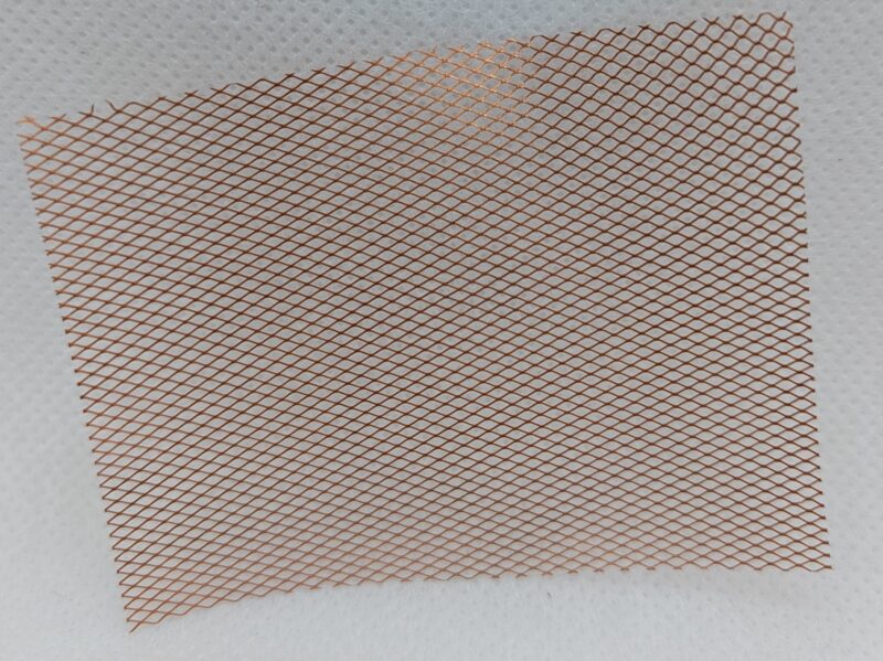 Copper mesh for implants